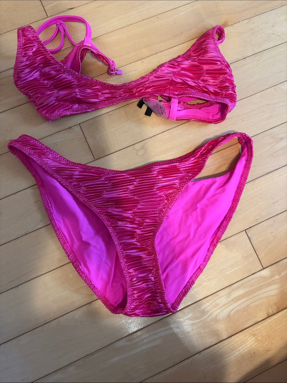 triangl swimwear Hot Pink Textured Bikini Set